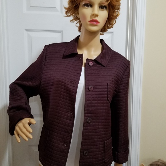 Guilted Jacket - Picture 1 of 3